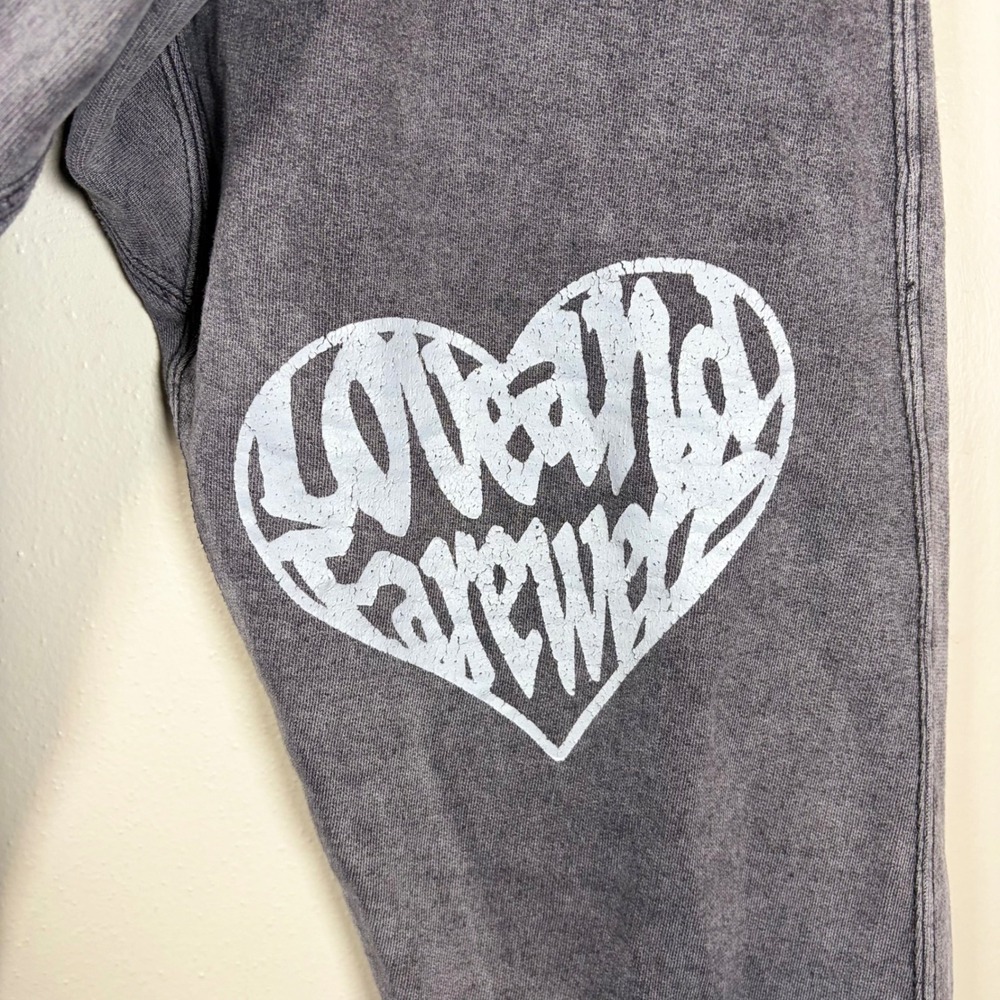 Love and Farewell Mineral Wash Butterfly Heart Joggers Charcoal Sweatpants M - Picture 4 of 13